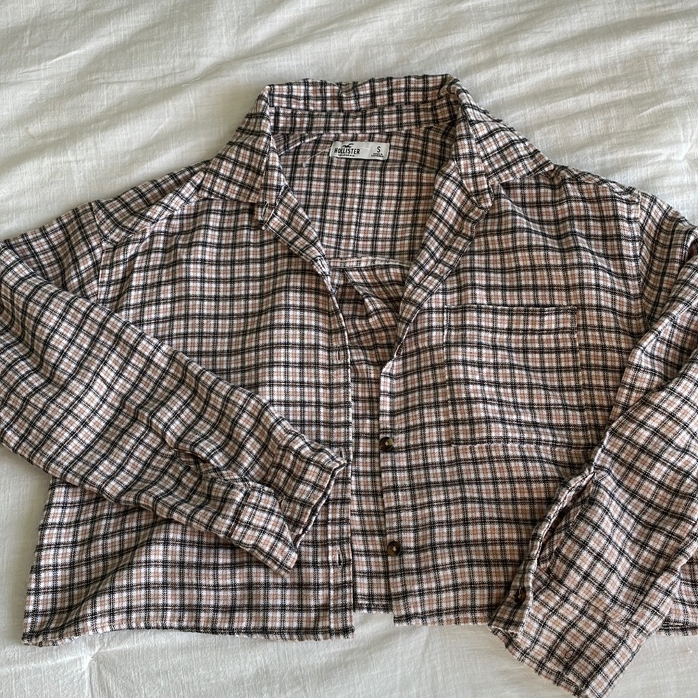Hollister cropped button up flannel